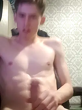 FreeRich online show from December 2025 01:06:02 AM