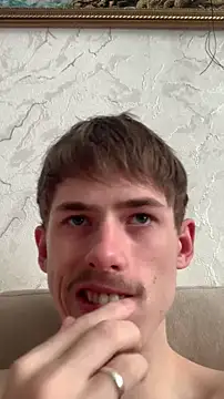 FreeRich online show from March 2026 03:58:02 AM