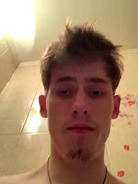 FreeRich online show from December 2025 03:39:02 PM