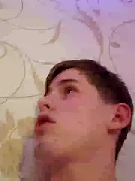 FreeRich online show from December 2025 07:46:01 PM