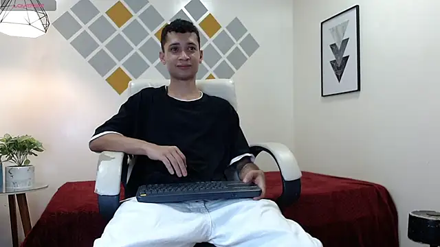 LucassSmith11 online show from March 2026 08:00:02 PM