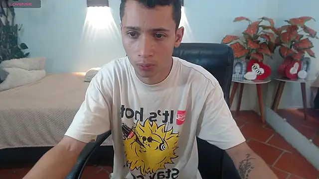 LucassSmith11 online show from December 2025 11:53:01 AM