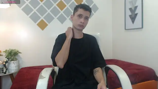 LucassSmith11 online show from February 2026 03:57:01 PM