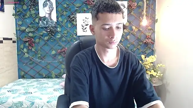 LucassSmith11 online show from May 2026 08:23:01 PM
