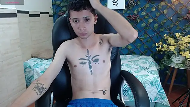 LucassSmith11 online show from May 2026 09:06:02 PM
