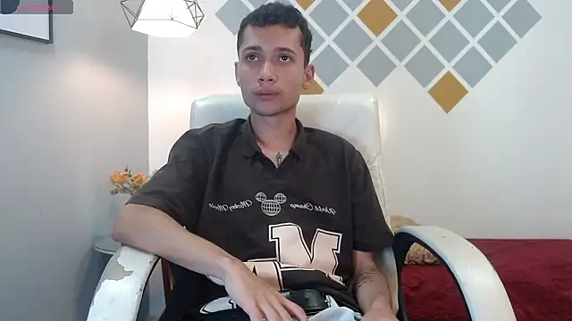 LucassSmith11 online show from March 2026 07:04:02 PM