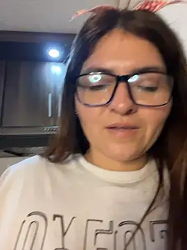 RosaliaVicky online show from December 2025 08:09:02 AM