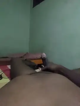 Noughty Queen online show from December 2025 07:40:02 PM