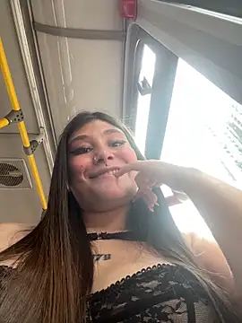 AngieG02  online show from December 2025 07:04:02 PM