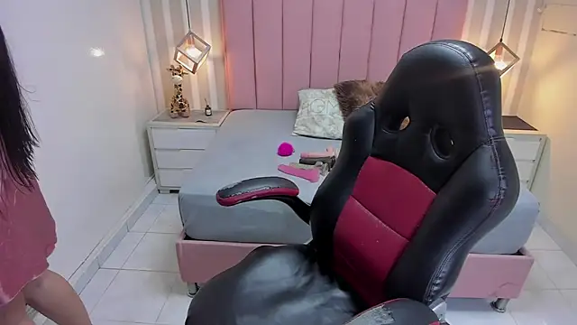 VIOLETTA ROSS1 online show from February 2026 07:35:02 PM