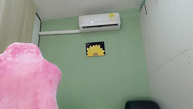 Mishell hot  online show from January 2026 08:03:01 PM