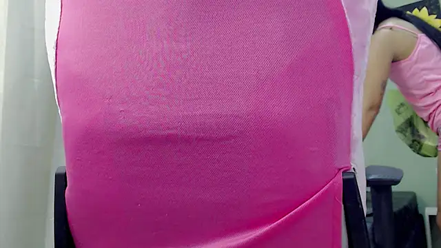 Mishell hot  online show from January 2026 07:42:02 PM