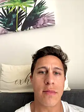 Emanueldickarg online show from November 2025 06:30:01 PM