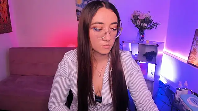 SwettieSammy online show from July 2026 12:20:02 PM