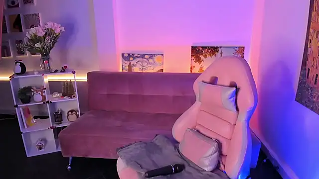 SwettieSammy online show from March 2026 12:07:02 PM