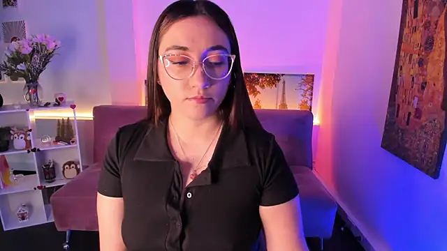 SwettieSammy online show from April 2026 12:23:01 PM