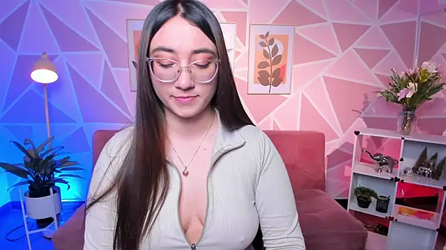 SwettieSammy online show from July 2026 12:04:01 PM