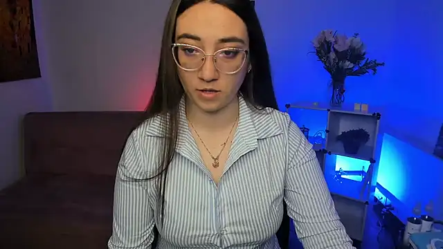 SwettieSammy online show from June 2026 12:27:02 PM