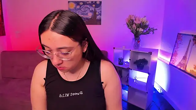 SwettieSammy online show from May 2026 12:33:02 PM