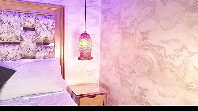 emily dempsey online show from March 2026 07:04:01 PM