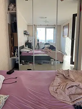 MurrbyAliceMoore online show from December 2025 11:45:01 AM