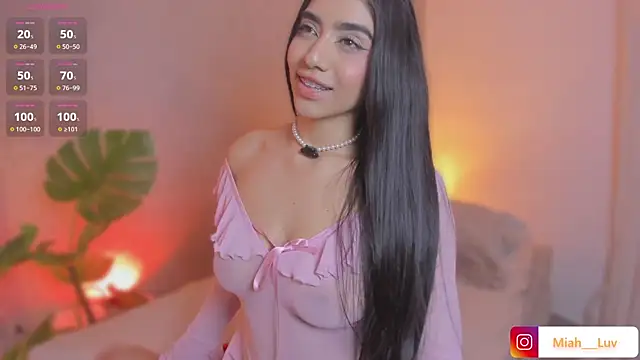 miah luv online show from May 2026 07:51:02 PM