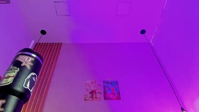 Snapshot of Valerykat_ chatting on March 2026 12:13:02 PM Valerykat online show from March 2026 12:13:02 PM