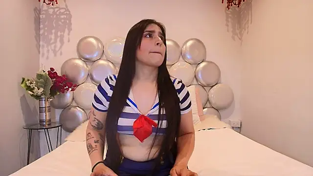 Snapshot of cristall_smith chatting on December 2025 04:14:01 AM cristall smith online show from December 2025 04:14:01 AM