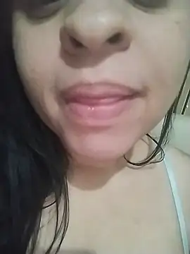 Snapshot of hirla chatting on June 2026 07:09:01 AM hirla online show from June 2026 07:09:01 AM