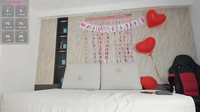 ayla velt online show from February 2026 07:36:02 PM