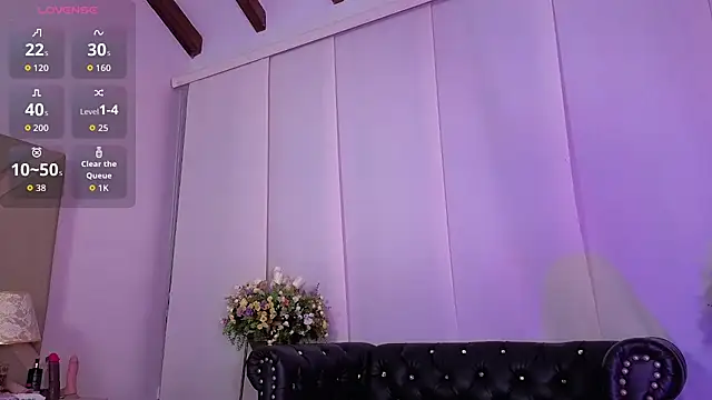 Snapshot of AnitaDuque chatting on May 2026 03:58:02 AM AnitaDuque online show from May 2026 03:58:02 AM