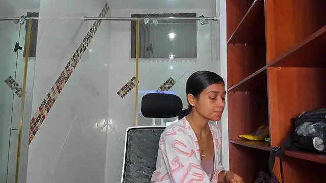 AnitaDuque online show from December 2025 11:18:02 PM