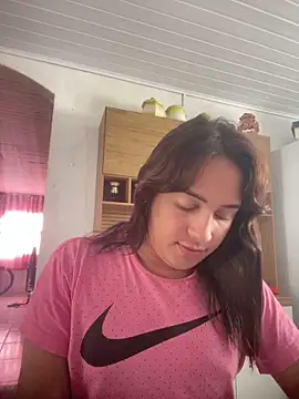 larysinha online show from May 2026 05:19:02 PM