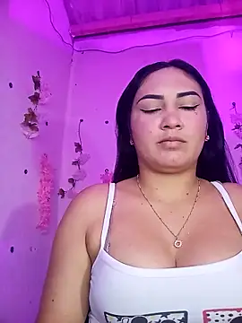 Emy cutee online show from April 2026 12:45:01 PM