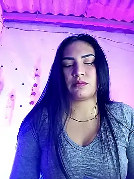 Emy cutee online show from January 2026 12:56:01 PM