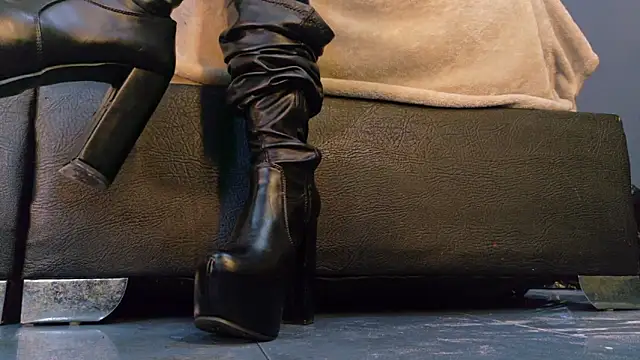 MilaDeRoux online show from February 2026 03:36:01 AM