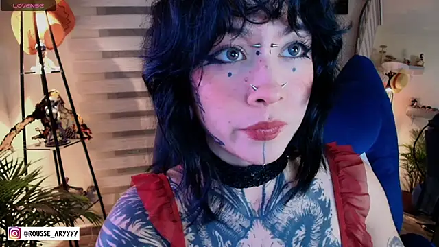 AryRousse online show from May 2026 04:07:01 AM