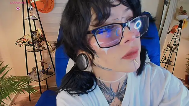 AryRousse online show from March 2026 03:30:02 AM
