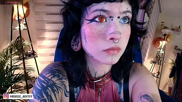 AryRousse online show from May 2026 04:01:01 AM