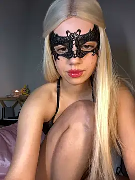 s4rah online show from February 2026 04:11:01 AM