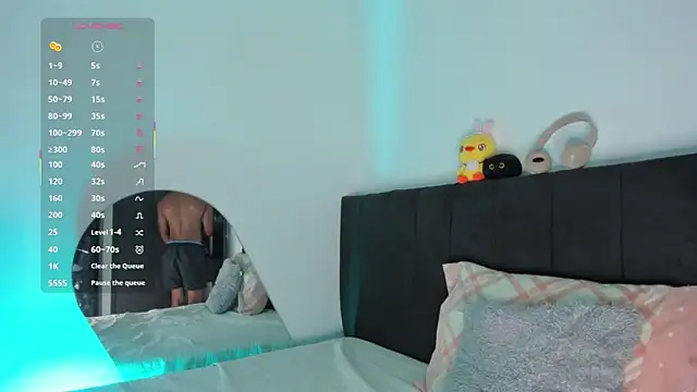 santinaughty online show from March 2026 12:25:01 AM