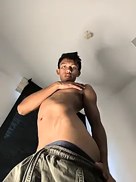 santinaughty online show from February 2026 10:42:01 PM