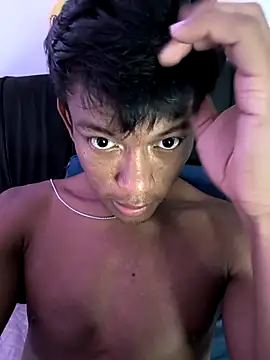 santinaughty online show from April 2026 09:01:02 PM