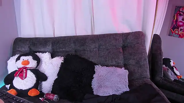 BonnieRitz online show from November 2025 12:44:01 AM