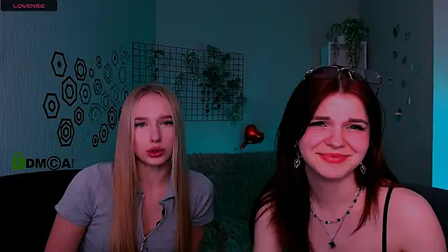 mikameovv online show from February 2026 08:17:02 PM