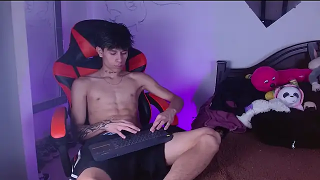 Jake beach  online show from March 2026 07:18:01 PM