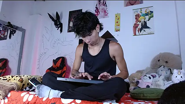 Jake beach  online show from April 2026 04:43:02 PM