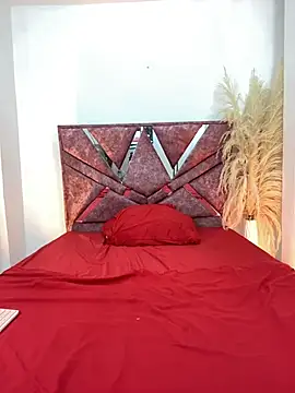 ZahhyGrey online show from February 2026 07:44:02 PM