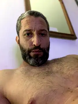 Snapshot of Calientesensible chatting on December 2025 02:38:01 AM Calientesensible online show from December 2025 02:38:01 AM