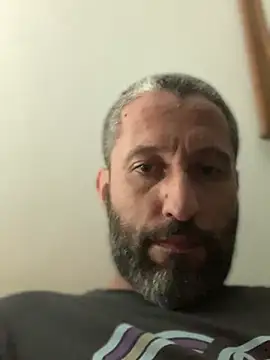 Calientesensible online show from March 2026 04:07:01 AM